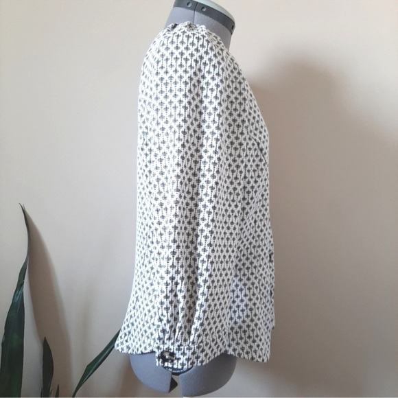 Sold - Picture 4 of 6